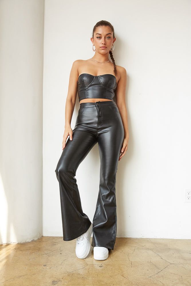 Leather Bustier Top, Edgy Wardrobe, Black Leather Crop Top, Leather Flare Pants, Outfits For College, Black Flare Pants, Pleather Pants, Leather Crop Top, Leather Bustier