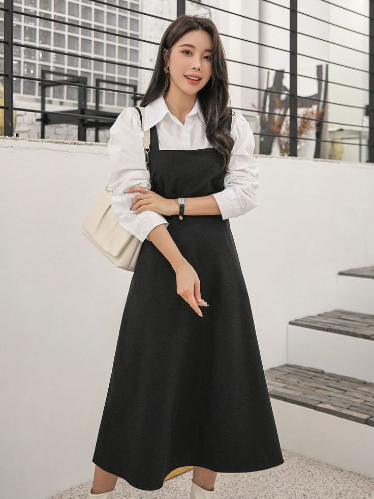 DAZY Solid Zip Back Cami Dress Without Blouse | SHEIN USA Modest Sleeveless Dress, White Blouse Under Dress, Dresses For Medium Size Women, Women's Fashion Dresses Casual Simple, Black Sleeveless Dress Outfit, Korean Dress Outfit Casual, Collar Dress Outfit, Spring Classy Outfits, Simple Feminine Outfits