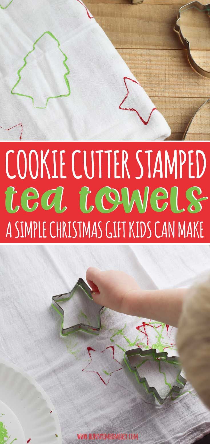 These adorable DIY Christmas tea towels are a cute Christmas gift kids can make. Whether you need Christmas gifts kids can make for family or Christmas gifts or Christmas gifts kids make parents, you'll love these easy Christmas crafts for kids to make. These DIY Christmas gifts cheap are a great way to make Christmas crafts for gifts. You'll love these simple Christmas towels because they're perfect crafts for Christmas gifts homemade. #Christmascrafts #giftideas Kids Christmas Crafts For Gifts, Christmas Gifts Kids Can Make, Preschool Christmas Gifts, Gifts Kids Can Make, Christmas Tea Towels, Diy Christmas Gifts For Kids, Nanny Life, Parents Christmas, Christmas Crafts For Toddlers