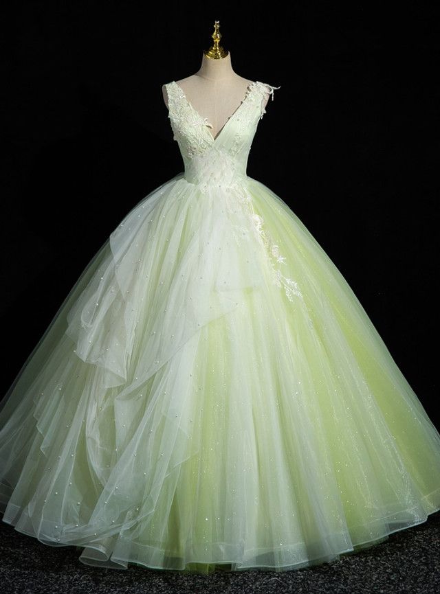 Light Green Tulle Lace Quinceanera Dress Green Princess Tulle Quinceanera Dress, Green Tulle Quinceanera Dress With Sweetheart Neckline, Green Quinceanera Dress With Sweetheart Neckline, Princess Style Green Ball Gown With Fitted Bodice, Green Ball Gown Wedding Dress With Fitted Bodice, Green Floor-length Wedding Dress For Debutante Ball, Fairytale Green Wedding Dress, Green Tulle Fairy Dress, Green Prom Dresses