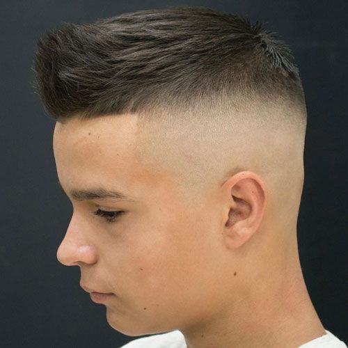 Shaved Sides + Short Textured Top + Spiked Front Easy Haircuts, Faded Haircut, Casual Curls, Haircut Ideas Trendy, Razored Haircuts, Hipster Haircut, High Fade Haircut, Boys Hair, Taper Fade Haircut