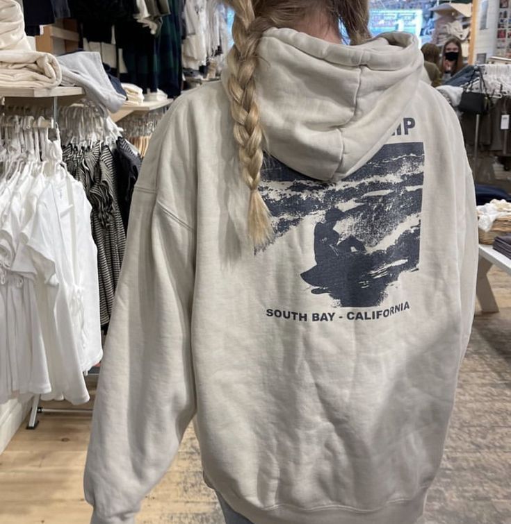 Backprint Hoodie, California Hoodie, Cute Sweatshirts, School Fits, Cute Everyday Outfits, Fit Ideas, Dream Clothes, Fit Check, Christmas Wishlist