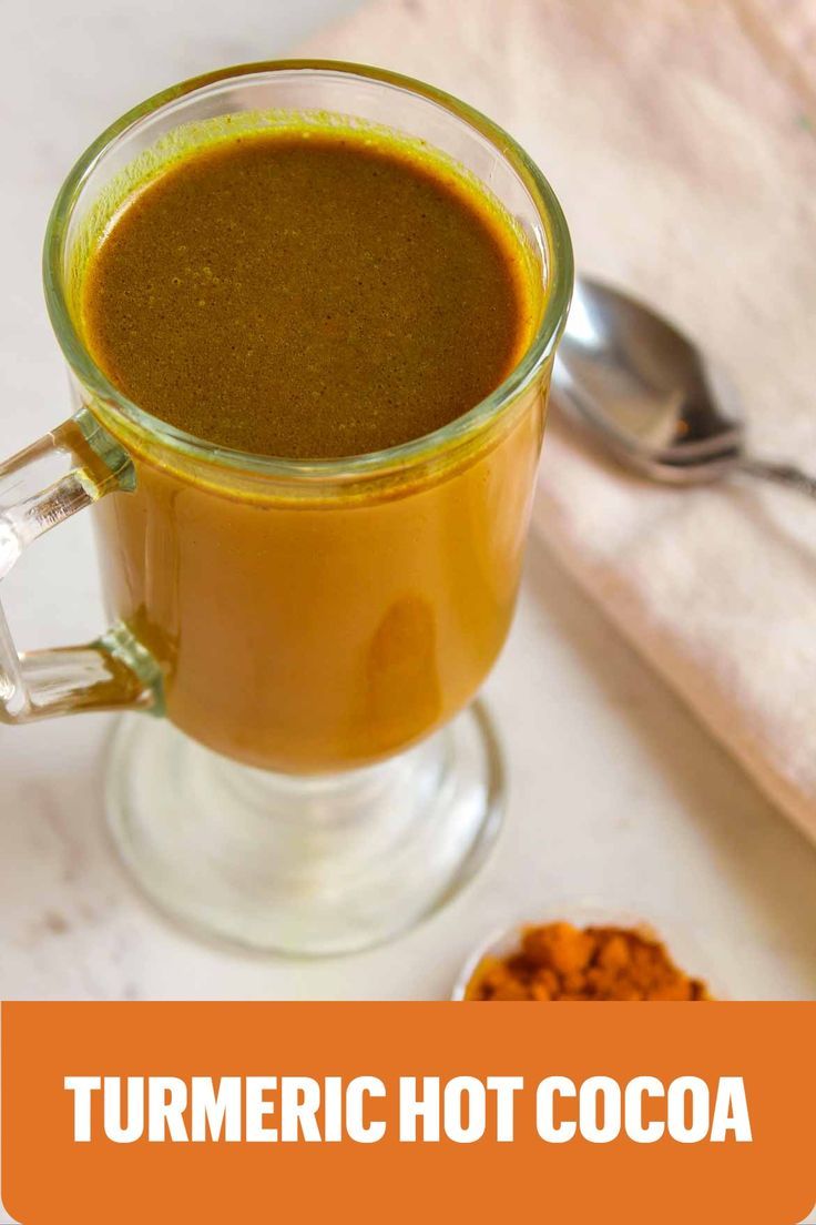 turmeric hot cocoa in a glass mug Cocoa Drink, Hot Cocoa Recipe, Cocoa Recipes, Spice Up Your Life, Turmeric Powder, Health Blog, Vegetarian Chocolate, Gluten Free Vegetarian, Cocoa Powder