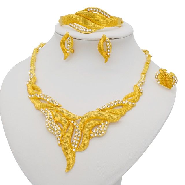 Dubai Jewelry Sets Gold Necklace & Earring Set For Women African France Wedding Party 24K Jewelery Ethiopia Bridal GiftsModel Number:1005001602465753 Jewelry Sets Gold, Dubai Gold Jewelry, Gold Jewelry Sets, France Wedding, Round Necklace, Fashion Jewelry Sets, African Jewelry, Fine Earrings, Gold Plated Necklace