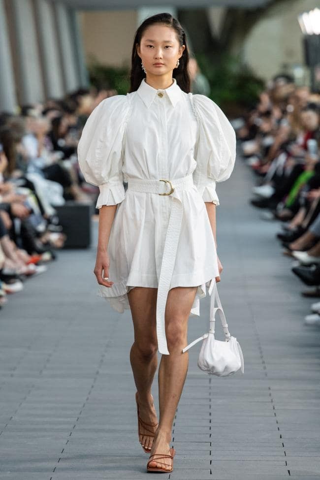 Aje resort 2020 - Vogue Australia Summer Day Dresses, Resort 2020, Effortlessly Chic Outfits, Paris Outfits, Dress Shirt Sleeves, Puffy Sleeves, Australian Fashion, Fashion Show Collection, Boho Stil