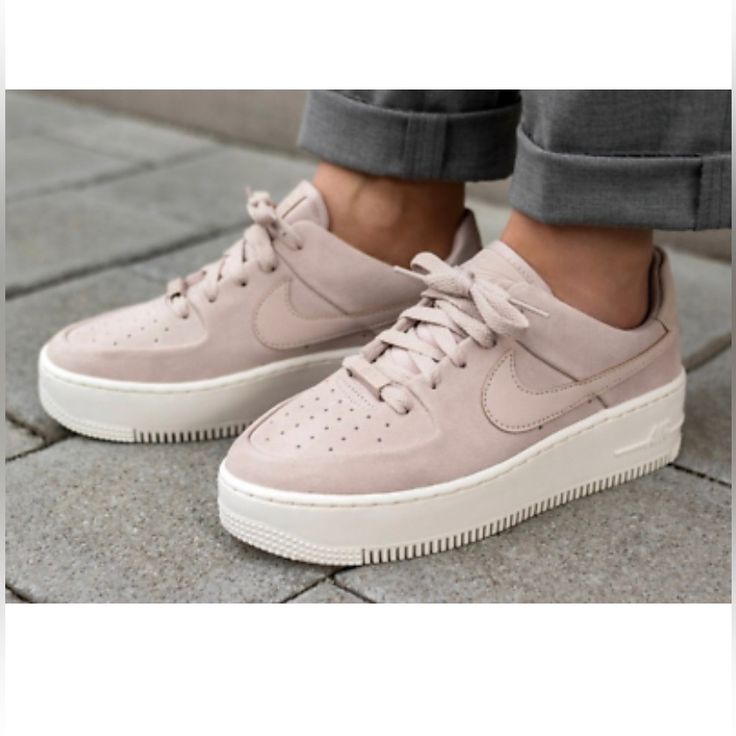 New Without Box Nike Air Force 1 Sage Low Low Top Sneakers Size 11 Light Pink Nike Air Force 1 Sage Low Low Top Sneakers Pink Suede Round-Toes Platform Lace-Up Closure At Uppers Heels: 1" Style #: Ar5339-201 No Trades Zapatillas Nike Air Force, Air Force 1 Sage Low, Nike Air Force 1 Sage Low, Air Force 1 Outfit, Nike Air Force 1 Outfit, Nike Air Force 1 Custom, Nike Shoes Air Force, Nike Air Force One, New Nike Air Force