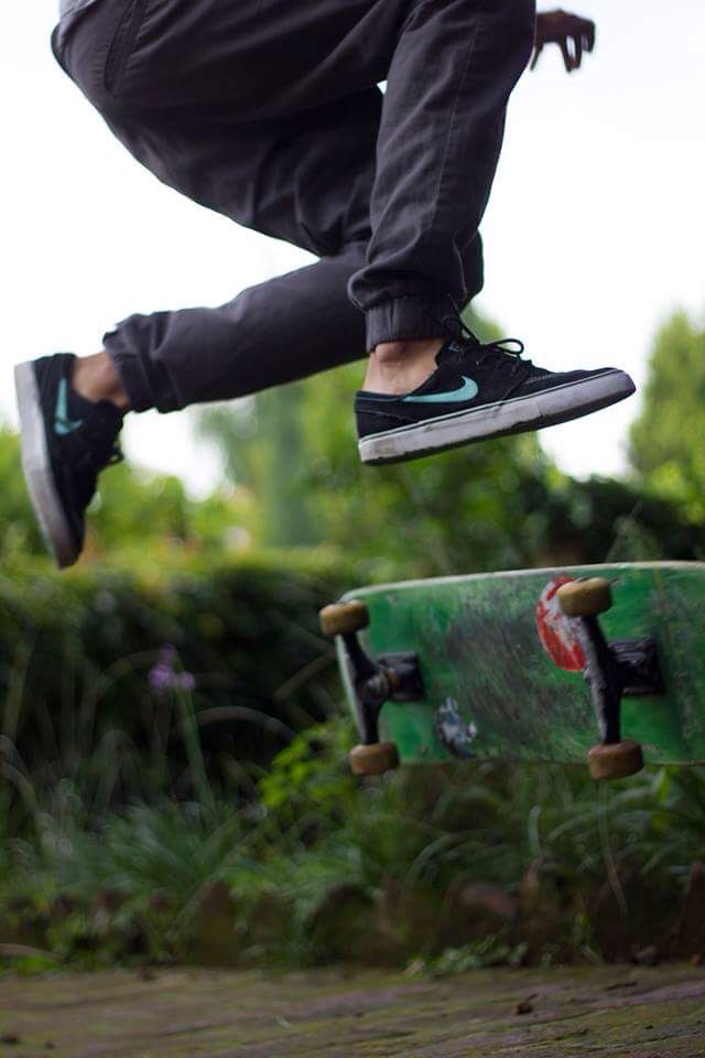 Stefan janoski  Nike SB  Skate life Stefan Janoski Nike, Nike Sb Stefan Janoski, Stefan Janoski, Nike Sb, Outdoor Power Equipment, Nike