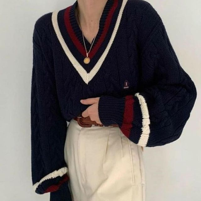 Deux Birds, Pastel Aesthetic Outfit, Varsity Sweater, Looks Street Style, 가을 패션, Trendy Clothes For Women, Mode Vintage, Korean Outfits, Mode Inspiration