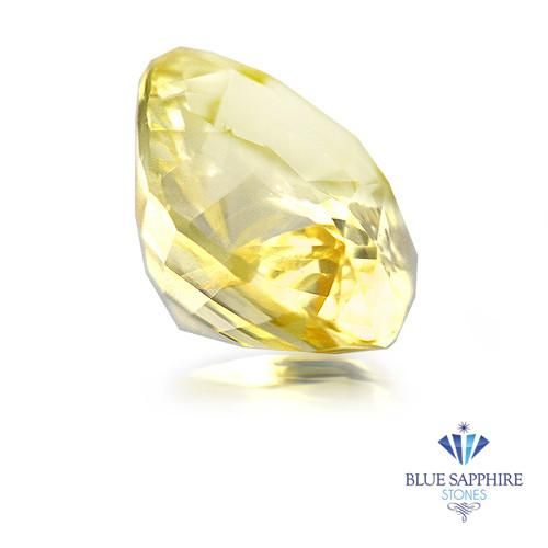 1.34ct. Cushion yellow sapphire Light yellow Untreated Create a custom piece of jewelry around this magnificent gem! Would you like to propose? Sapphire engagement rings are all the rage. We especially love the color pop of the centerstone. Choose this yellow sapphire to star at the center of a beautiful diamond halo ring and ensure that your special someone will say, "Yes!" I mean, who can resist a fine yellow sapphire surrounded by glittering diamonds? Item Details Clarity VVS - Very, very sli Sapphire Engagement Rings, Diamond Halo Ring, Diamond Glitter, Halo Diamond Ring, Sapphire Engagement, Yellow Sapphire, Say Yes, Halo Ring, Halo Rings