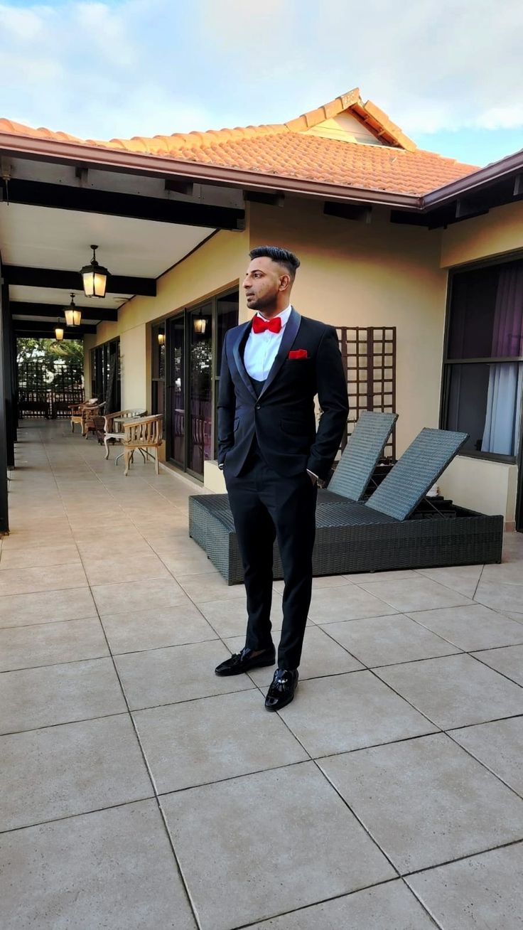 Black Tux Red Vest, Black Suit With Red Bow Tie, Black Suit Red Accents Men, Black Suit With Red Tie, Black And Red Tux, Black Suit Red Tie, Full Black Suit, Red And Black Suit, White Prom Suit