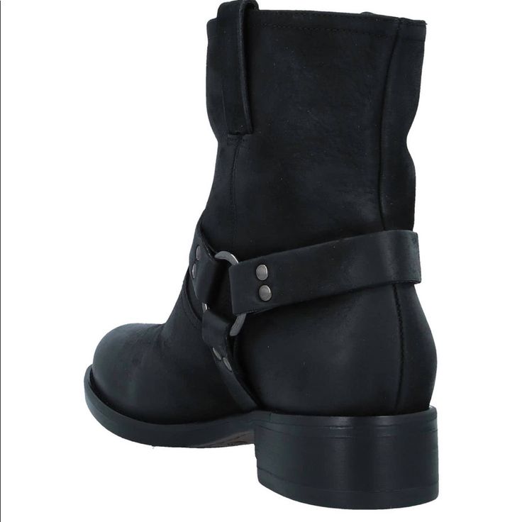 Eu Size 37. Perfectly Would Fit Us Size 6. Leather Made In Italy Black Rugged Leather Mid-calf Boots, Biker Style Ankle Moto Boots For Biker Events, Black Rugged Ankle Moto Boots, Rugged Black Ankle Moto Boots, Moto Style Ankle Boots For Biker Events, Moto Ankle Boots For Biker Events, Black Rugged Ankle-high Moto Boots, Rugged Ankle-high Black Moto Boots, Rugged Black Ankle-high Moto Boots