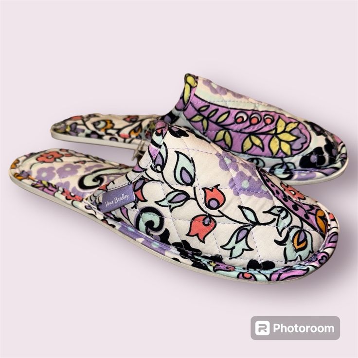 Women’s Vera Bradley House Shoes/Slippers In Size 5/6. Still New With Tags Comfortable Closed Toe Slippers For Spring, White Slippers With Branded Insole And Round Toe, Casual Multicolor Slippers With Cushioned Footbed, Flat Slippers With Soft Sole For Spring, Comfy Round Toe Slippers For Spring, White Closed Toe Slippers For Spring, Spring Comfortable Slippers, Spring Comfortable Slippers With Soft Sole, White Closed Toe Slippers With Cushioned Footbed