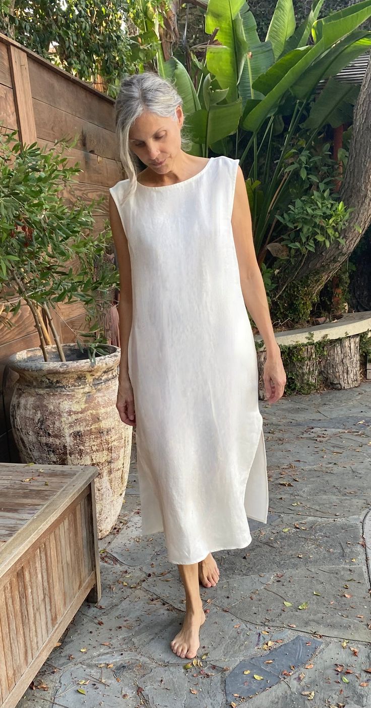 Chic Summer Linen Dress, Linen Dress Elegant Classy, Linen Dresses Summer Chic, Athens Dress, Linen Dresses Elegant, Long Linen Dresses, Classy And Fab, Cowl Back Dress, Linen Dresses Summer