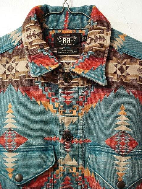 RRL Native American Print, looks like a good winter working shirt:) Mode Country, Aztec Shirt, Blanket Jacket, Estilo Hippie, Dress Sweater, Outfit Casual, Blue Jean, Hippie Style, Shirt Pattern