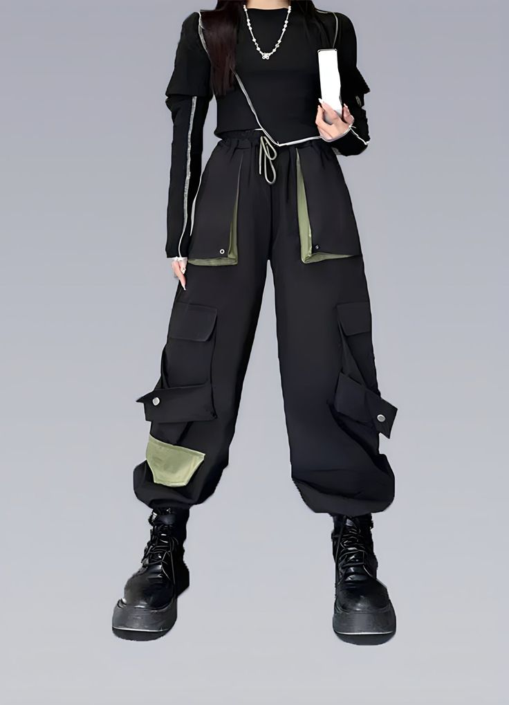 women's high-waisted black cargo pants Apocalyptic Clothing, Techwear Pants, Patchwork Pants, Womens Black Pants, Technical Clothing, Black Cargo Pants, Harajuku Streetwear, Military Outfit, Japanese Streetwear