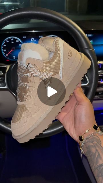 #1 Women’s Boutique & Footwear Store 💗 on Instagram: "Ugg Lowmel Sneakers Sand 🤎

#ugg #ugglowmel #fall #fallseason #uggsneakers #explore" Ugg Lowmel, Ugg Sneakers, Fall Season, Boutique, Sneakers, On Instagram, Instagram