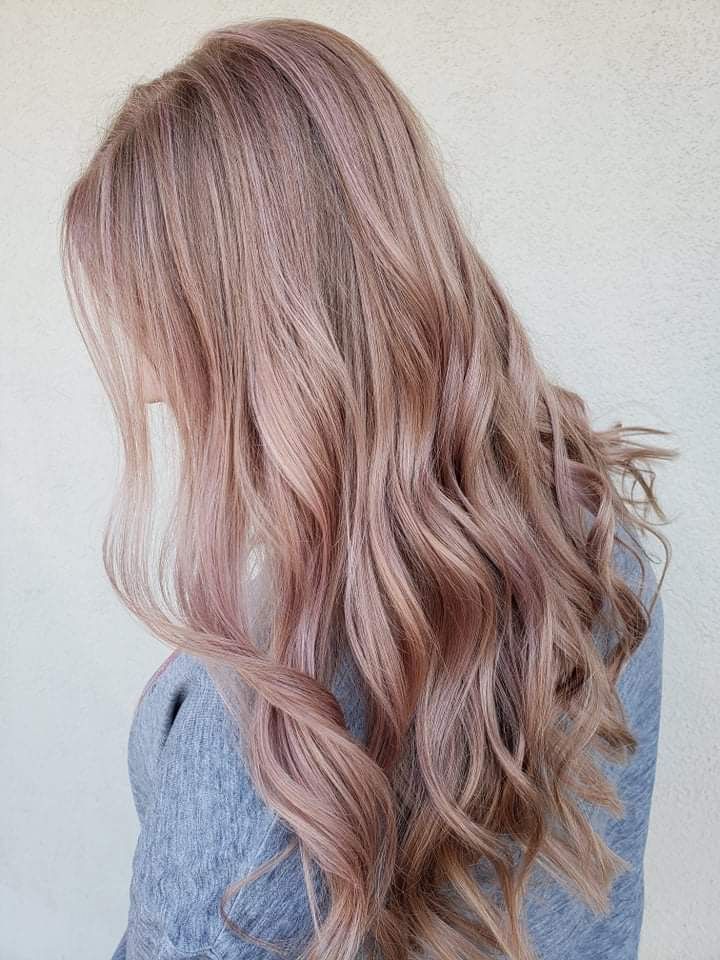 Strawberry Ash Hair, Champagne Rose Hair, Light Pink Strawberry Blonde Hair, Rose Gold Hair Pale Skin, Dusty Strawberry Blonde Hair, Dusty Pink Blonde Hair, Cold Strawberry Blonde Hair, Ash Rose Gold Hair, Rose Beige Blonde Hair