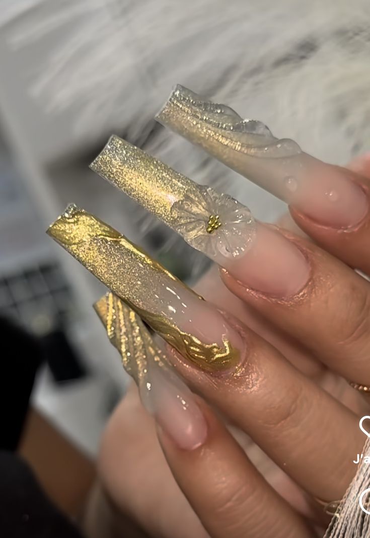 Rich Nails Design, Bb Nails, Colourful Acrylic Nails, Concert Nails, Gold Acrylic Nails, Gel Toe Nails, Purple Acrylic Nails, Drip Nails, Claw Nails