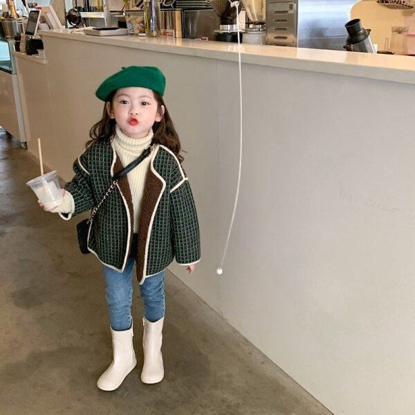 Girls Winter Outfits, Casual Winter Coat, Kids Winter Outfits, Korean Baby, Jacket Korean, Kids Winter Fashion, Brown Acrylic, Clothes Girl