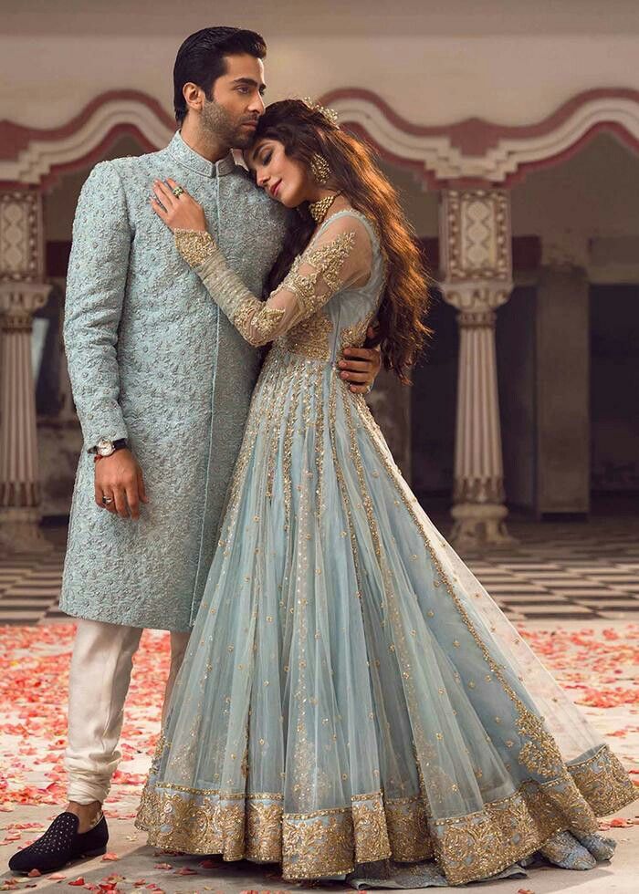 Raw Silk Sharara, Net Sharara, Indian Reception Outfit, Engagement Portraits Poses, Wedding Matching Outfits, Faiza Saqlain, Silk Sharara, Reception Outfit, Engagement Photography Poses