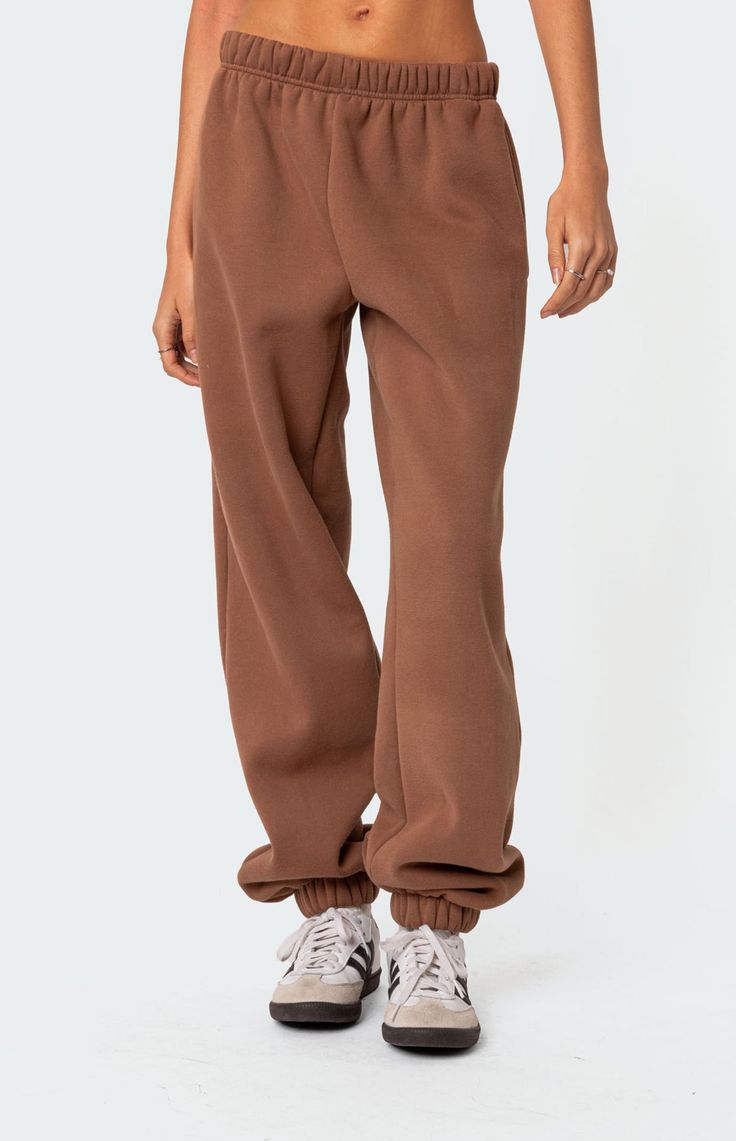 Edikted Clark Oversized Sweatpants | PacSun Pacsun Sweatpants, Sweatpants Oversized, Oversized Sweatpants, Visionary Fashion, Womens Clarks, Womens Loungewear, Womens Sweatpants, S Models, Model Height