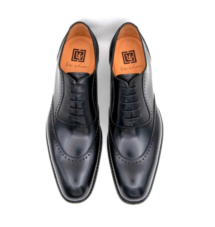 Elegant Black Wingtip Lace-up Shoes, Luxury Fitted Lace-up Dress Shoes, Elegant Black Lace-up Shoes With Leather Lining, Elegant Fitted Oxfords For Galas, Luxury Black Fitted Lace-up Shoes, Luxury Fitted Black Lace-up Shoes, Black Fitted Wingtip Lace-up Shoes, Timeless Black Goodyear Welted Lace-up Shoes, Black Timeless Lace-up Shoes With Goodyear Welting