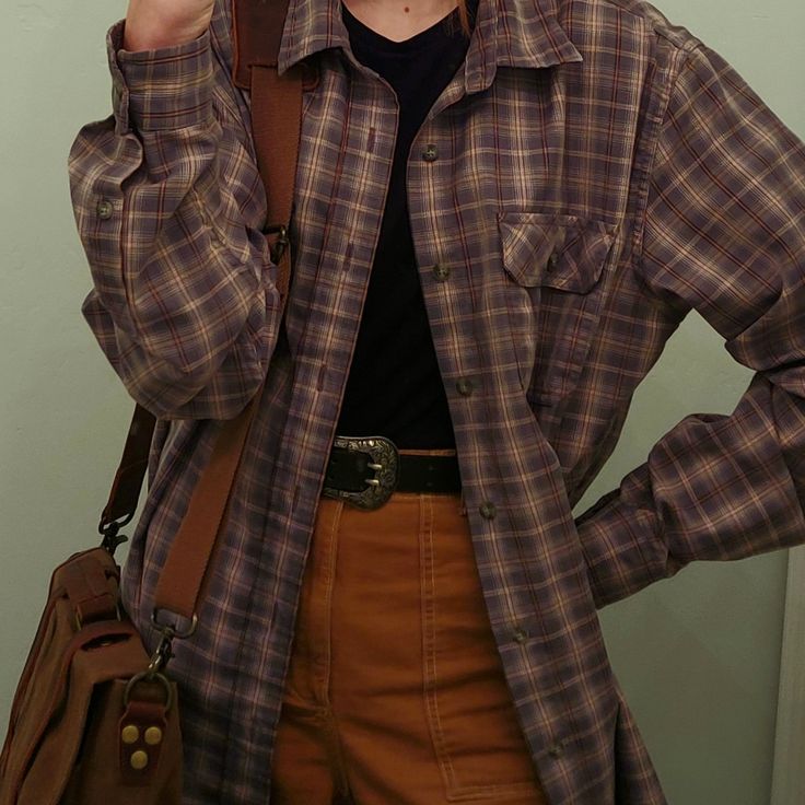 Plaid Aesthetic Outfits, Plaid Aesthetic, Checkered Outfit, Aesthetic Shirts, Preppy Aesthetic, Long Sleeve Polo, Aesthetic Outfits, Women's Plaid Shirt, Fashion Inspo