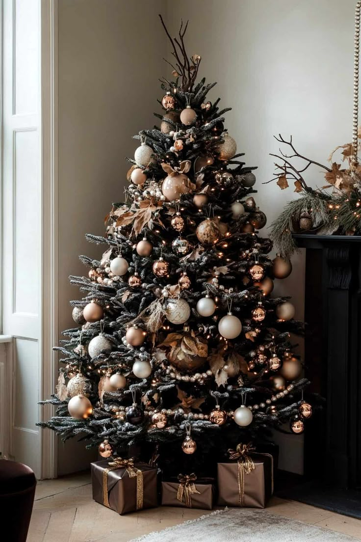 Cream Christmas Tree Decorations, Brown Ornaments Christmas Tree, Green And Brown Christmas Tree, 4ft Christmas Tree Decorating Ideas, Brown And Gold Christmas Tree, Green And Brown Christmas, 2025 Brown, Brown Christmas Tree Decorations, Cream Christmas Tree