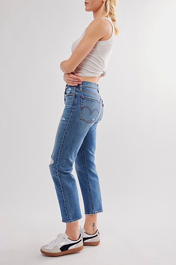 **See above for the Levi’s size chart to find your best fit.** **Fit:** May run small, we recommend sizing up. In Levi’s authentic rigid denim, these high-rise jeans are fitted through the hips and thighs. * Cropped length with a frayed hem * Button fly * Five-pocket style | Levi's Wedgie Straight Jeans at Free People in Medium Wash, Size: 26 Fitted Mid-rise Cropped Jeans In Rigid Denim, Fitted Cutoff Cropped Jeans For Fall, Fitted Denim Cutoff Cropped Jeans, Fitted Cutoff Casual Jeans, Casual Fitted Cutoff Jeans, Fitted Cropped Jeans In Rigid Denim, Fitted Cropped Rigid Denim Jeans, Fitted Straight Cropped Jeans In Rigid Denim, Mid-rise Fitted Cropped Jeans