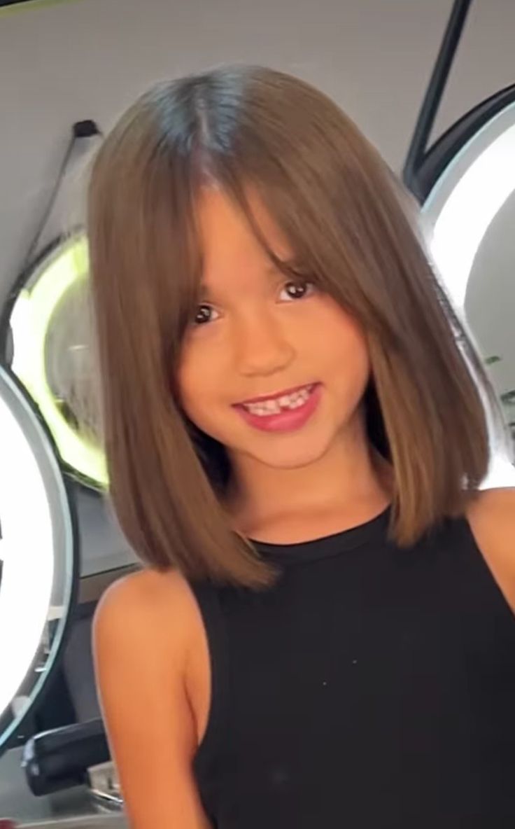 Kids Haircut Shoulder Length, Kid Hair Cut Girl, Girls Fringe Hair Kids, Girls Short Haircut Kids Shoulder Length, Haircuts For Kids Girls Short, Hảir Cut For Girls Kids, Short Haircut For Kids Girl, Bob Haircut Girls Little Kids, Girls Haircut Medium Length