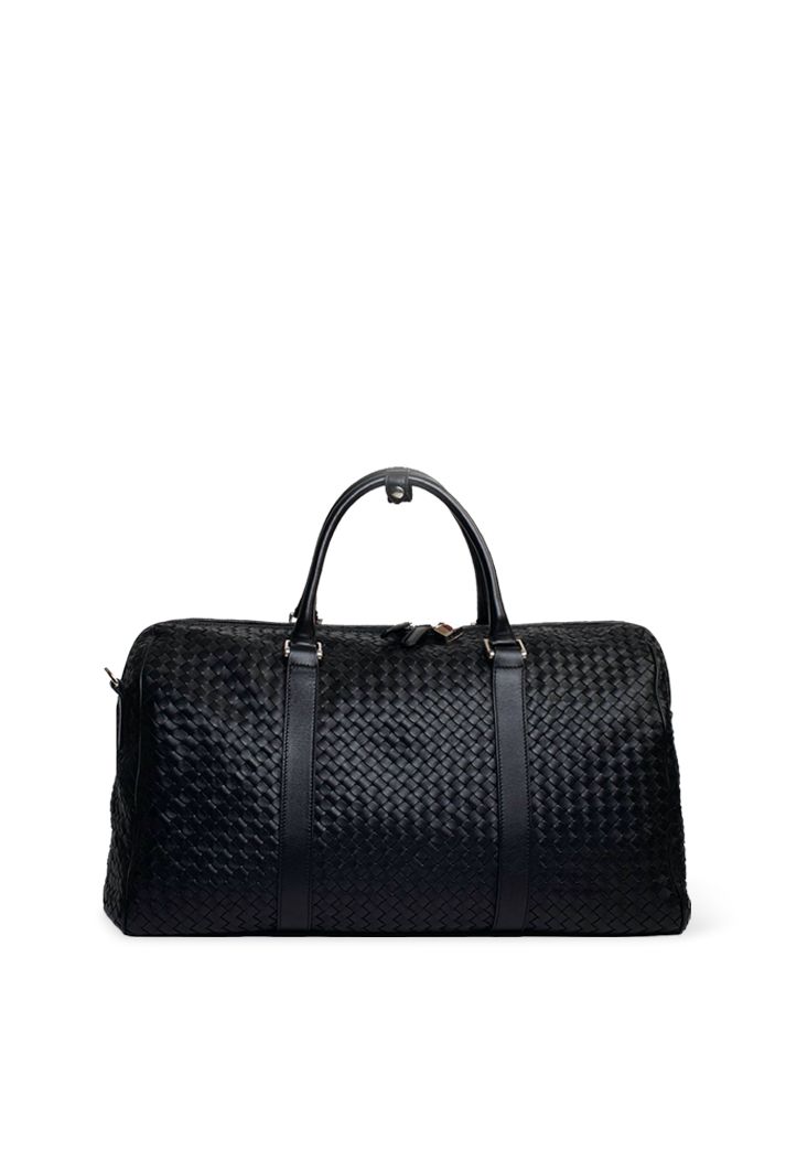 Hand-woven nappa leather double zipper duffle bag with two carry handle and removable shoulder strap. It features one internal zip pocket and one internal flat pocket. Made in Italy. DIMENSIONS Height: 32 cm / 12.6"Width: 50 cm / 20"Depth: 18 cm / 7" Luxury Black Travel Duffle Bag, Luxury Leather Satchel With Woven Detail, Luxury Woven Leather Bag With Double Handle, Classic Woven Leather Bag With Double Handle, Luxury Double Handle Woven Leather Bag, Classic Top Handle Woven Leather Bag, Classic Woven Leather Shoulder Bag For Travel, Luxury Woven Leather Shoulder Bag For Travel, Luxury Woven Leather Travel Shoulder Bag