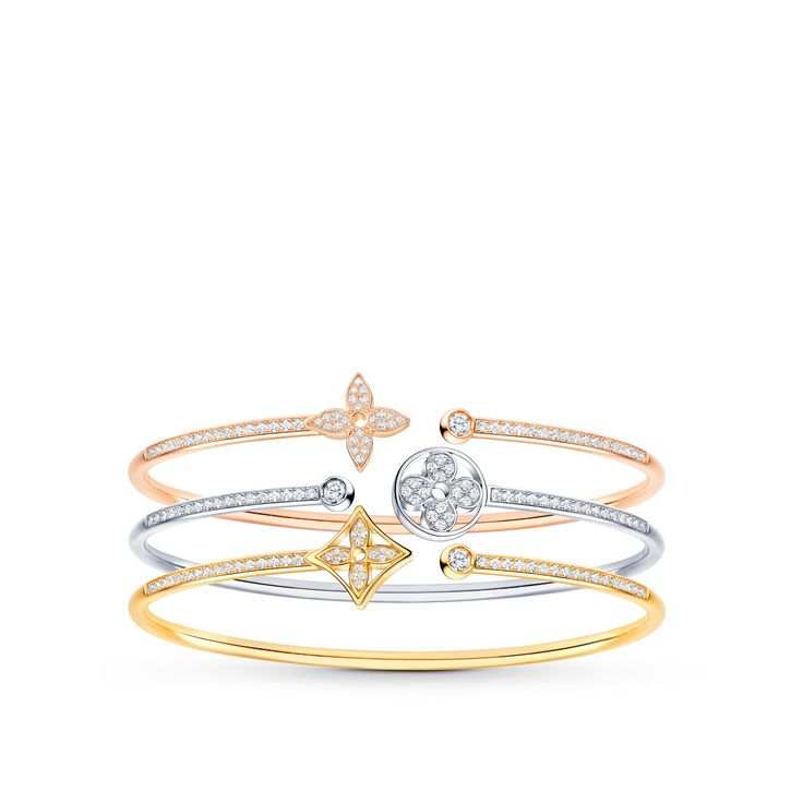 To reserve online today and experience in store tomorrow, select “collect in store” at checkout. The idylle blossom twist bracelet in 18-karat white gold is luxuriously set with pavé diamonds in a manner that enhances their sparkle. Instantly recognizable with its sun-motif monogram flower, designed by georges-louis vuitton in 1896, this incredibly flexible bangle looks trendy and playful, worn alone or stacked with others on the wrist. Jewelry Outer Banks, Goodluck Charms, Twist Bracelet, Louis Vuitton Collection, Twisted Bracelet, Louis Vuitton Jewelry, Diamonds Jewelry, Jewelry Accessories Ideas, Flower Motif