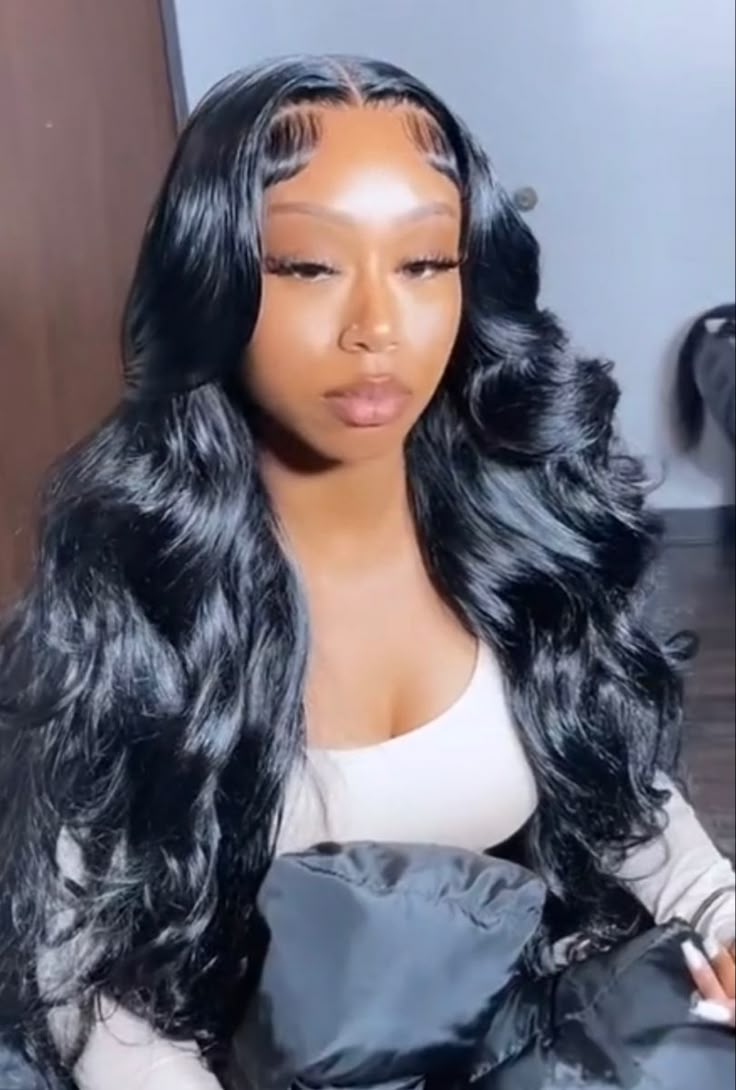 Middle Part Wig Curls, Middle Part Curls Wig, Middle Part Body Wave Wig Black Women, Middle Part Frontal Wig With Curls, Frontal Wig Hairstyles Side Part, Wig Hairstyles Side Part, Middle Part Body Wave Wig, Burgundy Frontal Wig, Middle Part Frontal Wig