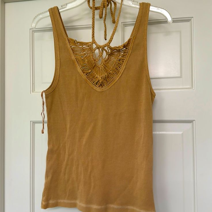 New With Tag Casual Brown Top With Crochet Trim, Brown Cotton Crochet Top For Spring, Brown Crochet Top For Spring, Casual Brown Crochet Top With Crochet Trim, Tank Top Crochet, Crochet Tie, Free People Tank Top, Free People Tank, Free Tops