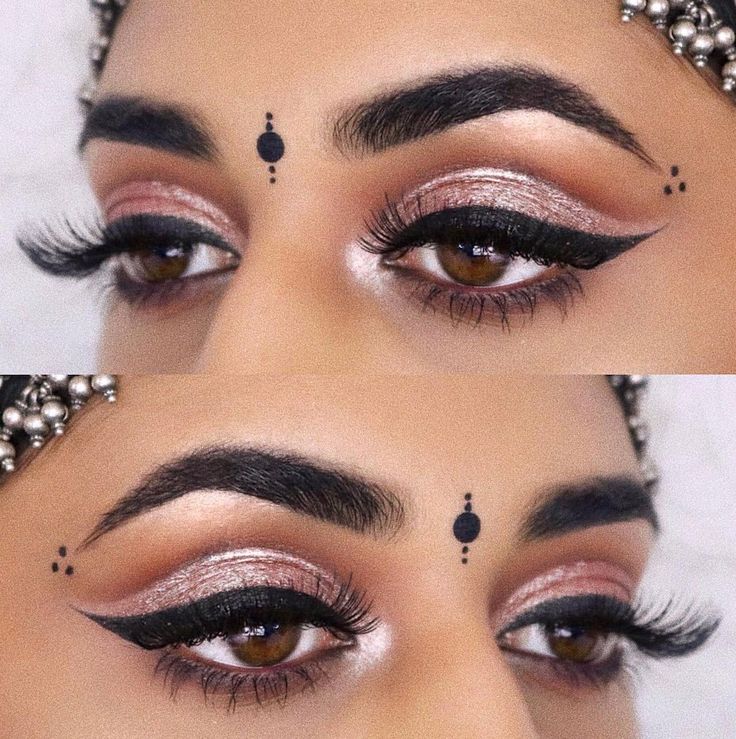 Navratri Eyeliner, Dance Eye Makeup, Smudged Liner, Hamel Patel, Makeup Rhinestones, Indian Eye Makeup, Navratri Look, Liquid Cat, Indian Makeup Looks