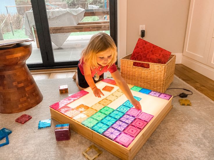 Diy Sensory Light Table, Light Table Manipulatives, Diy Light Box For Kids, Light Table Activities Free Printable, Diy Light Table For Kids, Light Box Ideas Eyfs, Diy Light Table Preschool, Diy Lego Table For Older Kids, Lego Table For Older Kids