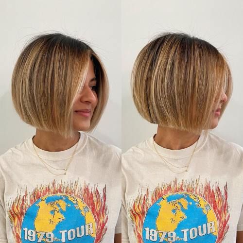 Rounded Blunt Toasted Blonde Bob Chin Length Cuts, Chin Length Haircuts, Stacked Haircuts, Chin Length Hair, Edgy Hair, Short Bob Haircuts, Blonde Bobs, Hair Color Ideas, Short Bob