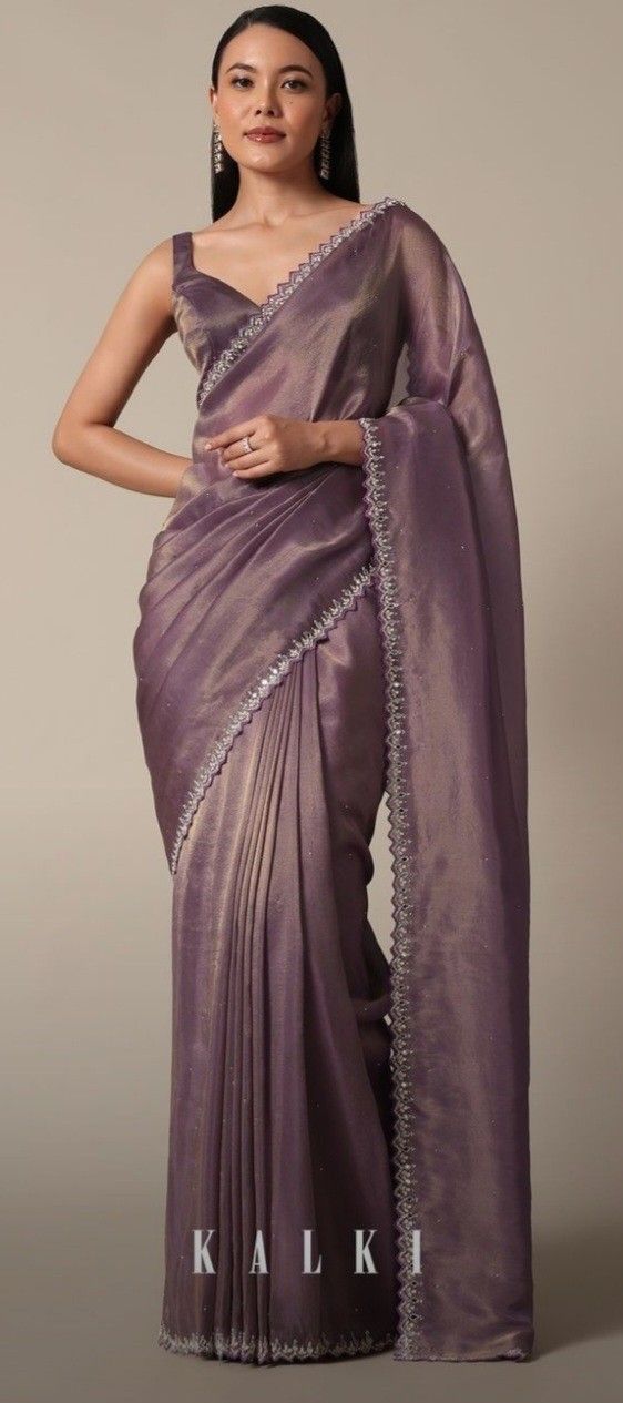 Lilac Saree, Crush Saree, Emmy Red Carpet, Emmys Red Carpet, Simple Saree Designs, Trendy Outfits Indian, Scallop Border, New Saree Blouse Designs, Purple Saree