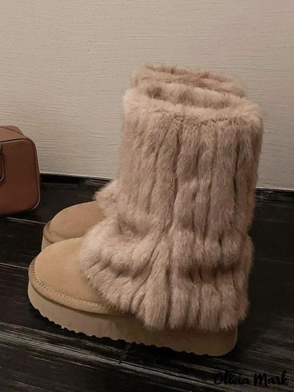 Olivia Mark - Classy Womens Winter Boots with Round Toe, Faux Fur and Leather Cuff Detail for Ultimate Comfort and Style Cute Winter Boots For Women, Winter Shoes Aesthetic, Women Uggs, Cute Winter Shoes, Ugg Fur Boots, Trendy Winter Boots, Cute Winter Boots, Womens Winter Boots, Cute Uggs