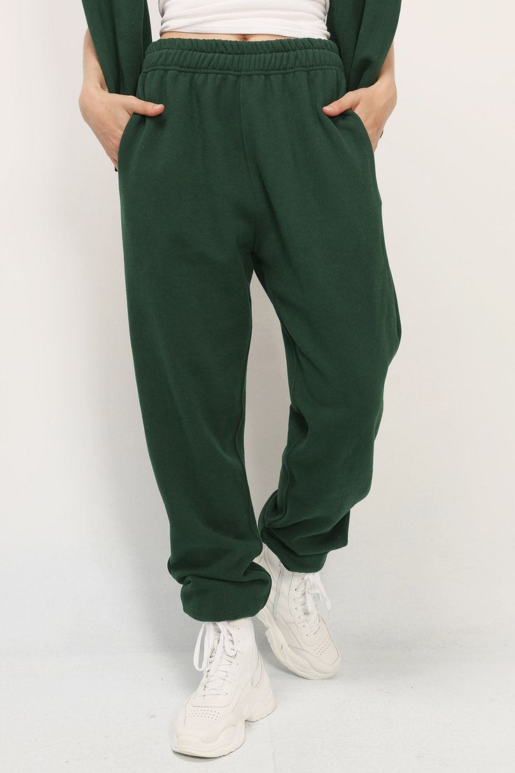 Shop Lexi Brushed Joggers at storets. Discover more Pants bloggers approved as seen on Instagram Pinterest Fits, Chill Style, Deep Forest Green, Fashion Joggers, Sunday Brunch, Joggers Womens, Oversized Sweatshirt, Instagram Shop, Look Cool