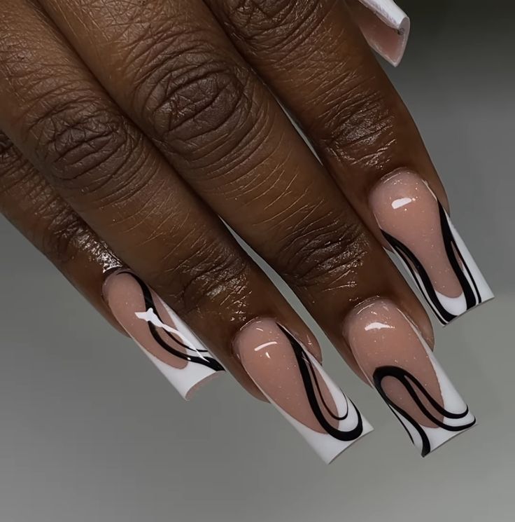 Nails Acrylic Winter Classy, Best Acrylic Nails Square, Line Design Nails, Nails For Darker Skin Tone, Unique French Tips, Toenails Ideas, Short Freestyle Nails, Trending Nail Colors, Nail Colors And Designs