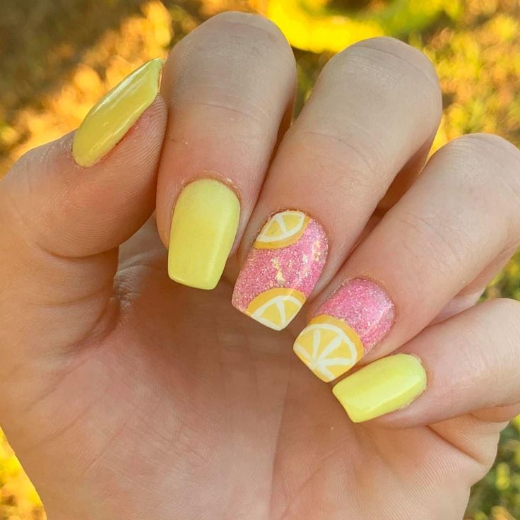 Vacation Nail Designs, Fruit Nail Designs, Lemon Nails, Fruit Nail Art, Yellow Nails Design, Vacation Nails, Nails For Kids, Short Acrylic Nails Designs, Beach Nails