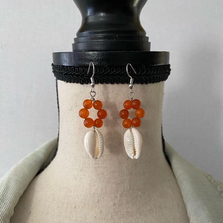 New Handmade Shell Earrings Orange Bohemian Earrings For The Beach, Bohemian Orange Earrings For The Beach, Bohemian Orange Earrings For Beach, Trendy Orange Round Earrings, Handmade Orange Beaded Earrings For Summer, Orange Earrings For Summer Beach Occasion, Orange Earrings For Summer Beach Outings, Orange Earrings For Summer Beach, Orange Earrings For Beach In Summer