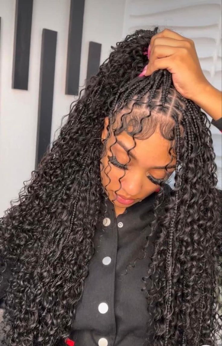 Boho Braids Extra Curls, Small Boho Knotless Braids, Beachy Curls, Hairstyles For Summer, Boho Knotless, Short Box Braids Hairstyles, Braided Hairstyles For Black Women Cornrows, Festival Attire, Short Box Braids