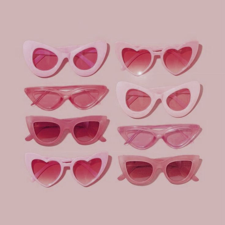 Summer Glasses, Aesthetic Rose, Typical Girl, Hue Color, Roses Drawing, Pumpkin Spice Cupcakes, Pastel Pink Aesthetic, Holiday Cocktail Recipe, Pink Sunglasses