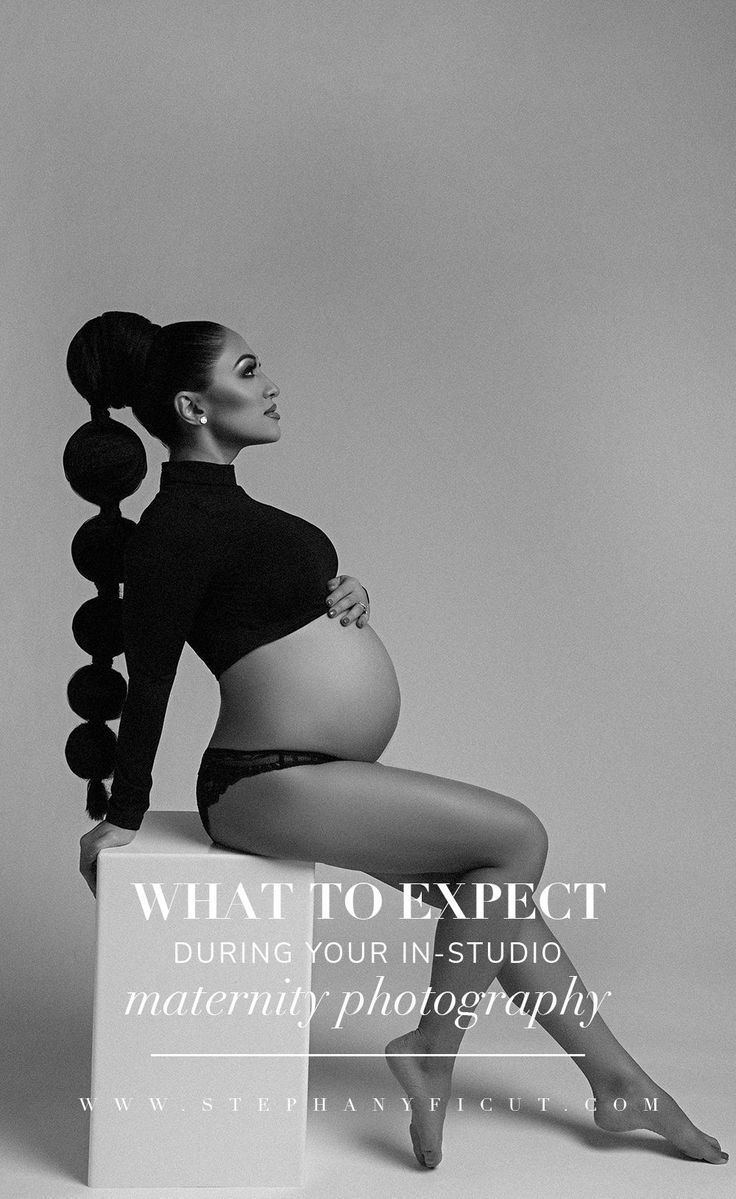 a pregnant woman sitting on top of a white chair with the caption what to expect during your in - studio photography session