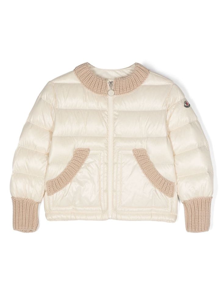 cream white feather down padded design quilted knitted panels mock neck long sleeves appliqué logo at the sleeve ribbed cuffs and hem two side pouch pockets elasticated hem full lining front zip fastening Girls Pad, Stock Design, Luxury Sportswear, Dress With Jean Jacket, Baby Boy Accessories, Dolce And Gabbana Kids, White Feather, Active Outfits, Kenzo Kids