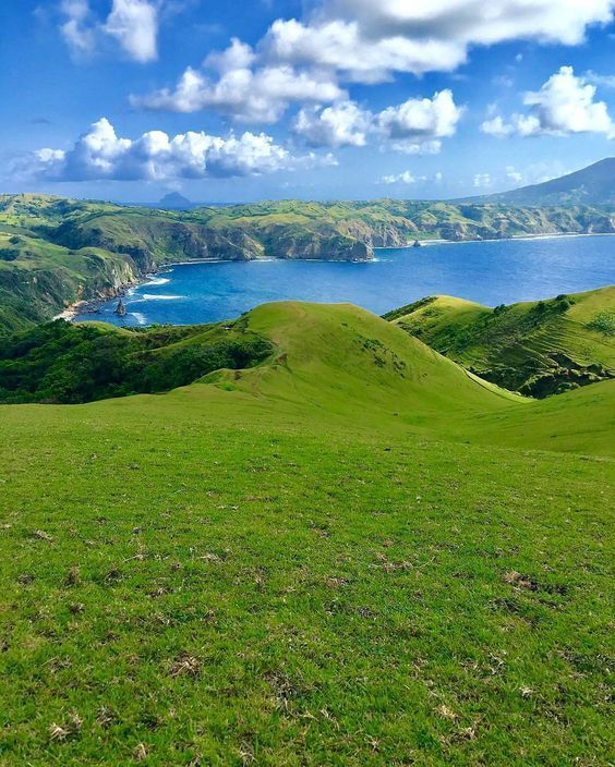 Batanes Philippines Batanes Philippines, Travel Local, Art App, Beautiful Landscape Photography, Aesthetic Shop, Hawaii Life, National Photography, Philippines Travel, Local Travel