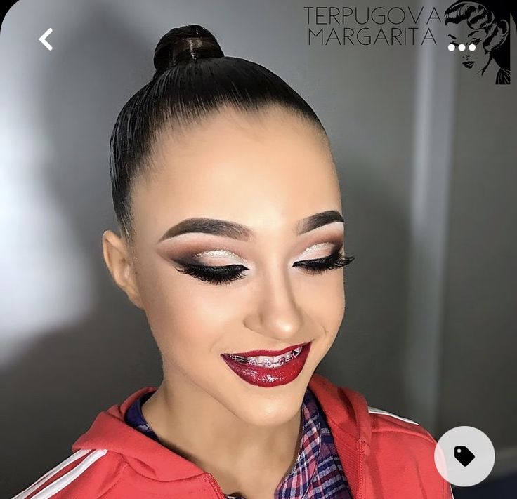 Stage Makeup Dancer, Cheer Makeup Competitive, Dancesport Makeup, Recital Makeup, Ballroom Makeup, Dance Competition Makeup, Sport Makeup, Latin Makeup, Ballet Makeup