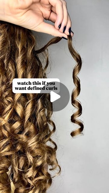 Curl Jelly, Curl Clumps, 3a Curls, Ringlet Curls, Finger Curls, Curly Hair Tutorial, Curl Cream, Defined Curls, Curly Hair Routine